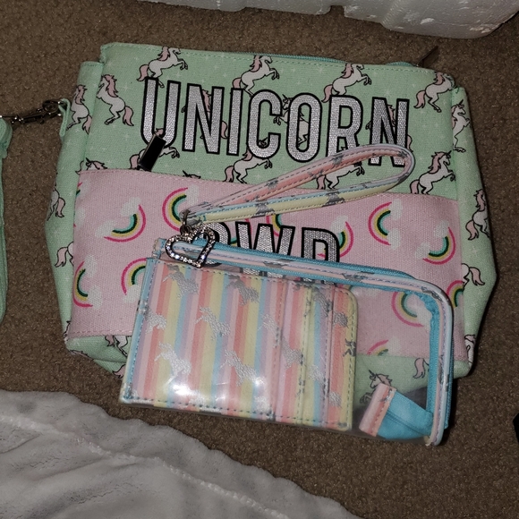 Bags - Picture 2 of 4